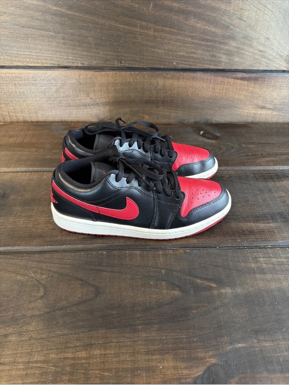Nike Air Jordan 1 Low ‘Bred Sail’ Black & Red Sneakers Shoes Women Size 9